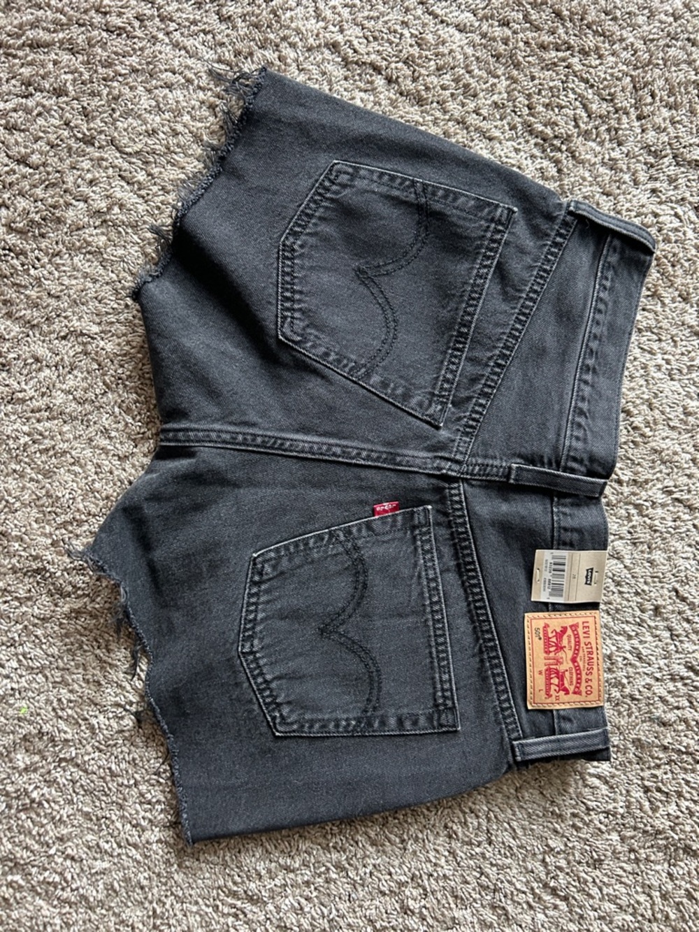 Levi's Women's 501 Original Shorts - Black 28 - Picture 7 of 9